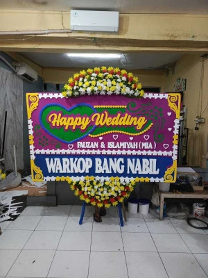 Papan Bunga di Cluster Vimala Hills